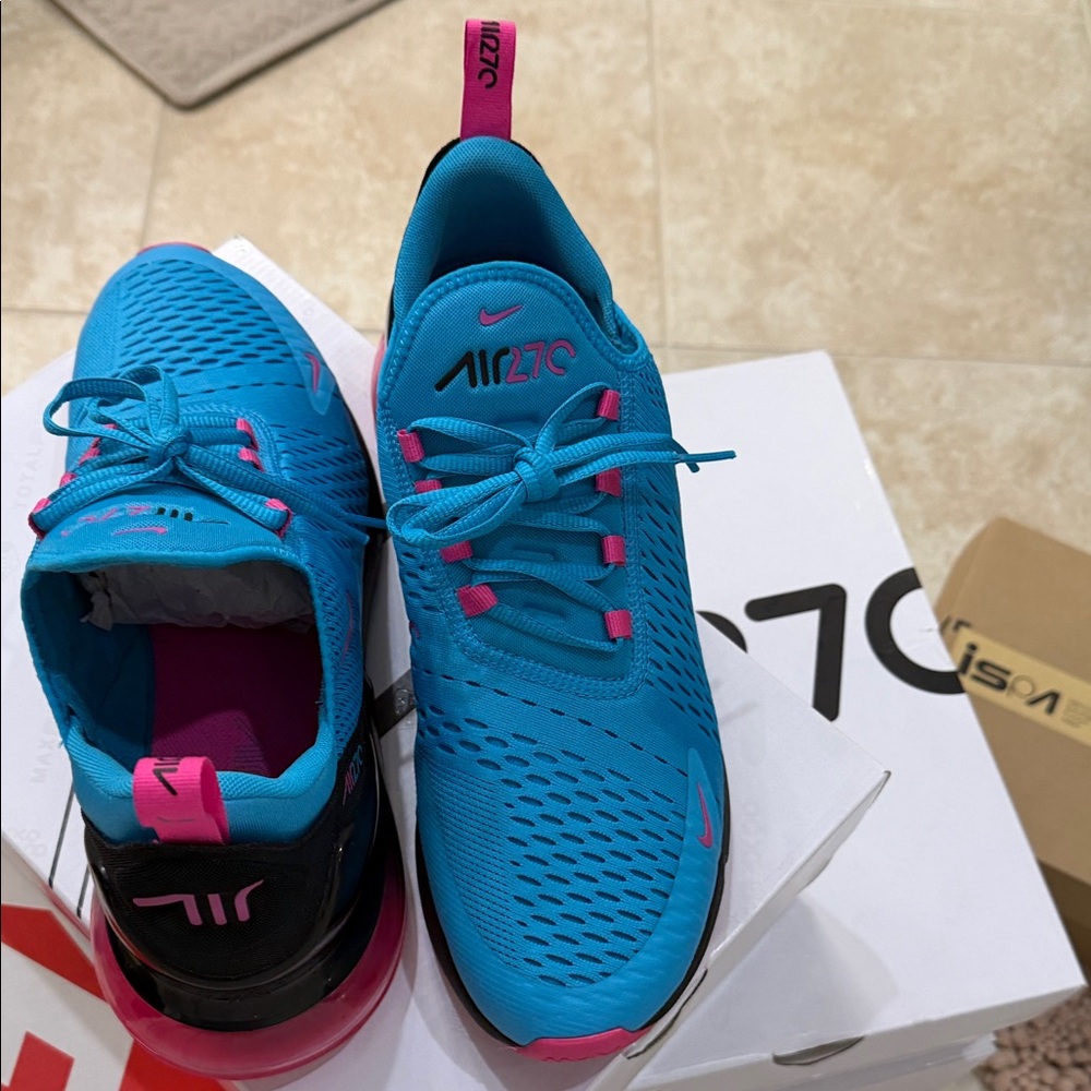 Nike Air Max 270 South Beach – Light Blue Fury/Black/Laser Fichsia - Picture 12 of 12